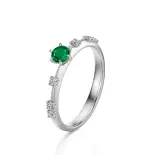 Pierścionek z białego złota ze szmaragdem AJPZ_029 Pierścionek z białego złota ze szmaragdem AJPZ_029